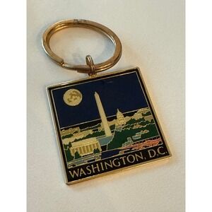 Washington DC Souvenir Keychain Landmark Enamel Moon‎ Night Scene